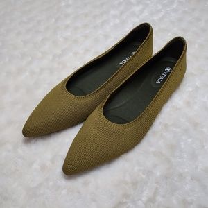 VIVA Women's Chic Olive Green Flats